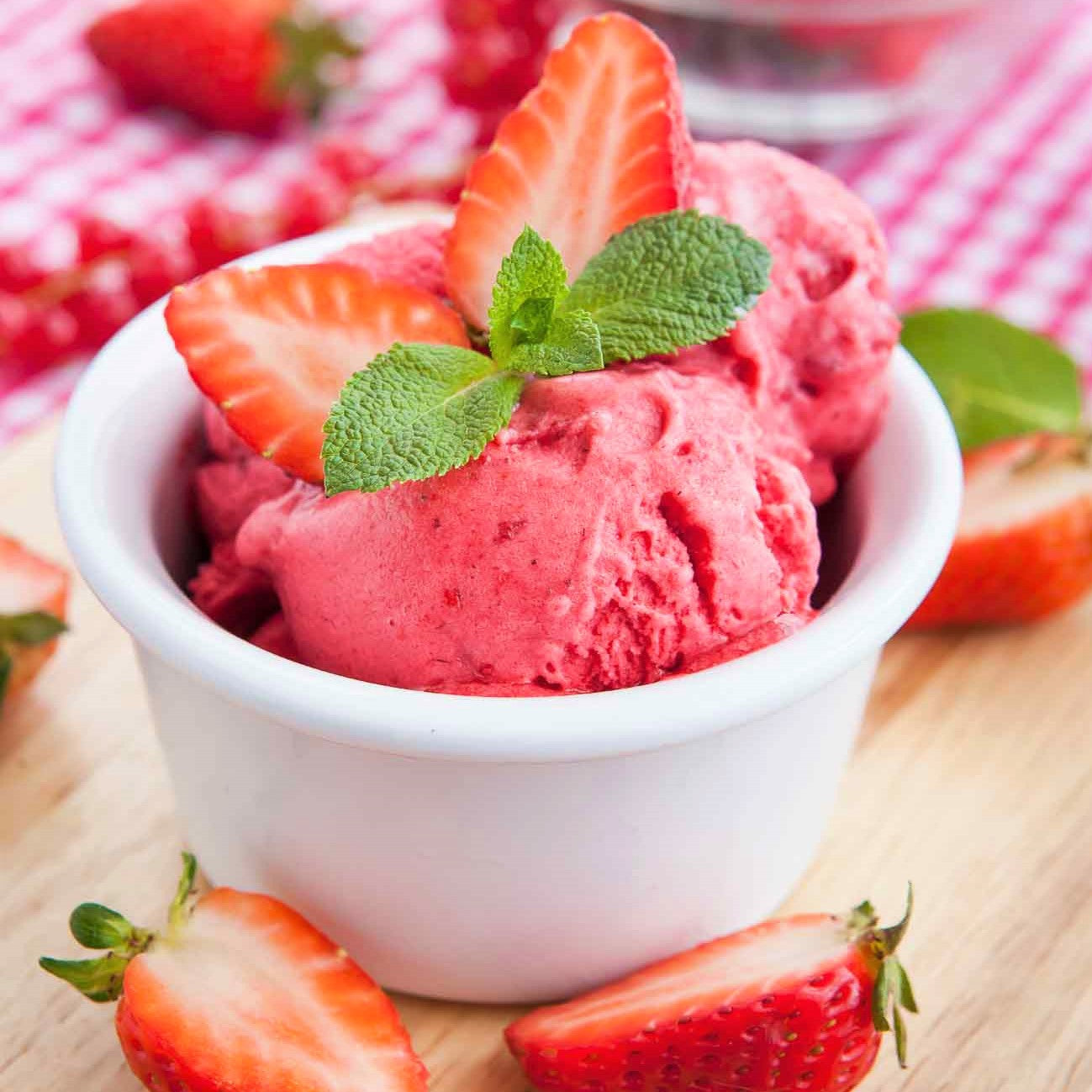 STRAWBERRY FRUIT POWDER 100% NATURAL - Satvikzone